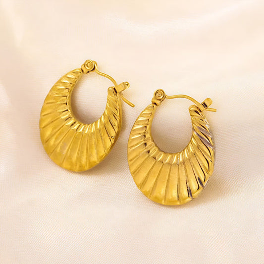 Classic Golden Carved Hoop Earrings JL0029