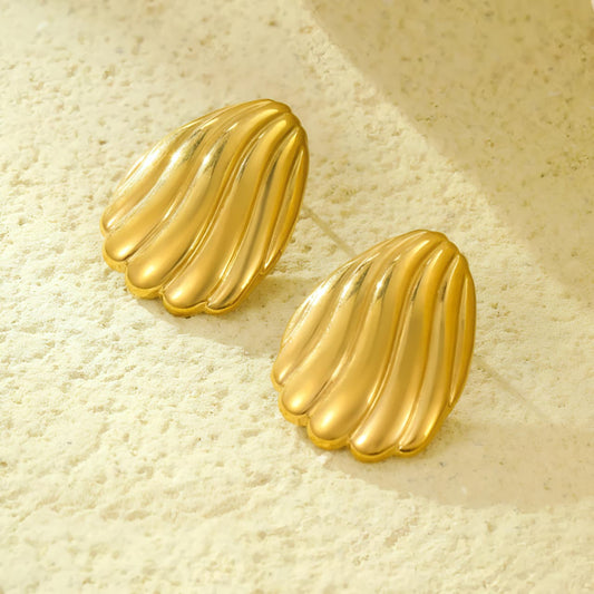 Golden Wave Shell Stud Earrings JL0042