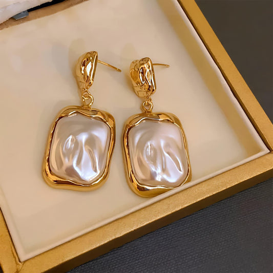 Golden Irregular Pearl Dangles JL0015