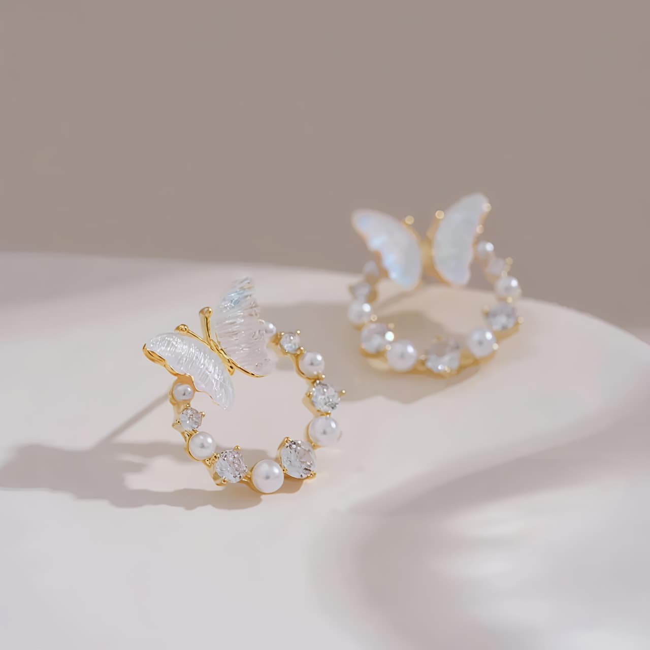 Elegant Butterfly Pearl Hoop Earrings JL0013