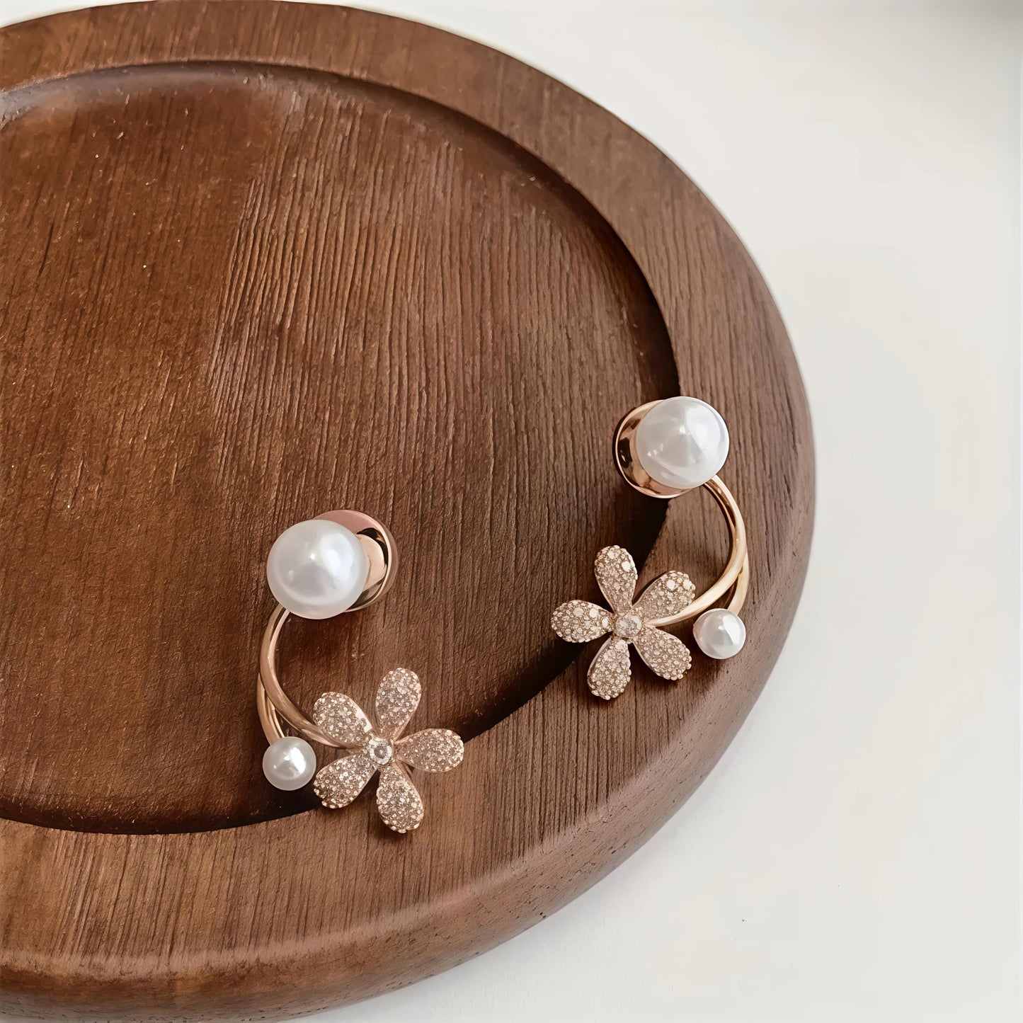 Elegant Floral Pearl Curve Earrings | Korean Rose Gold Design